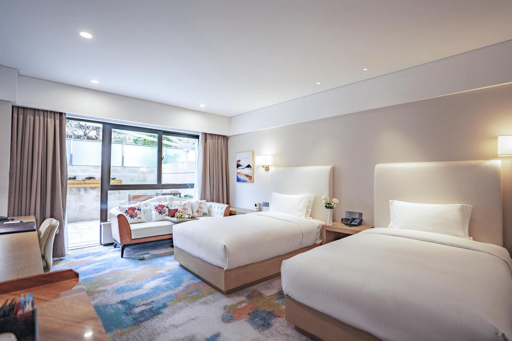 Hilton Lijiang Hotel Lijiang  Exterior photo