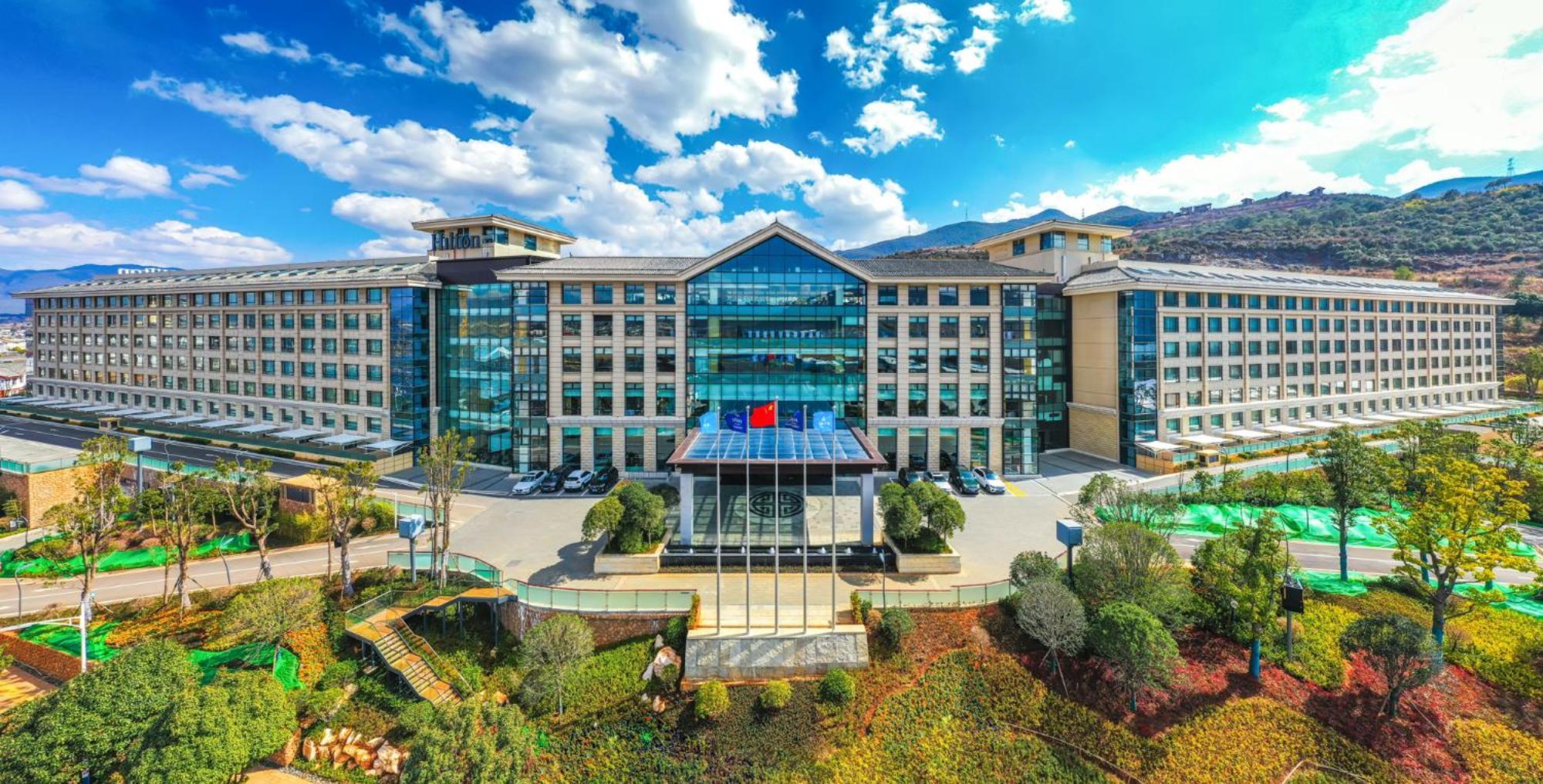 Hilton Lijiang Hotel Lijiang  Exterior photo